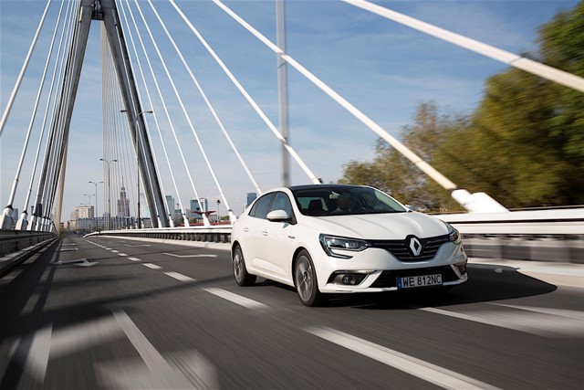 Renault Megane Sedan photo 20