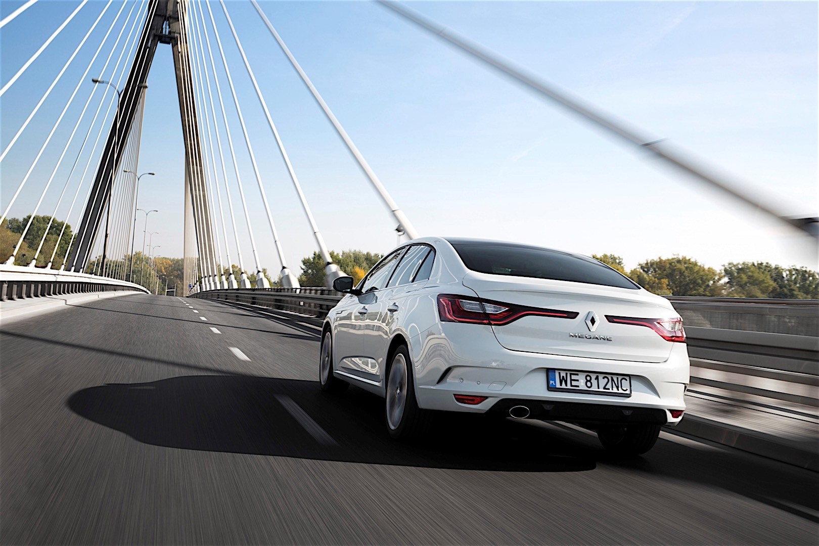 Renault Megane Sedan photo 23