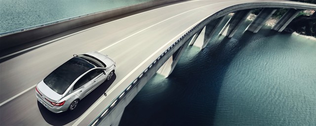Renault Megane Sedan photo 4