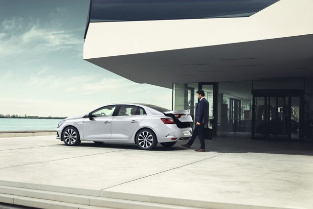 Renault Megane Sedan photo 7