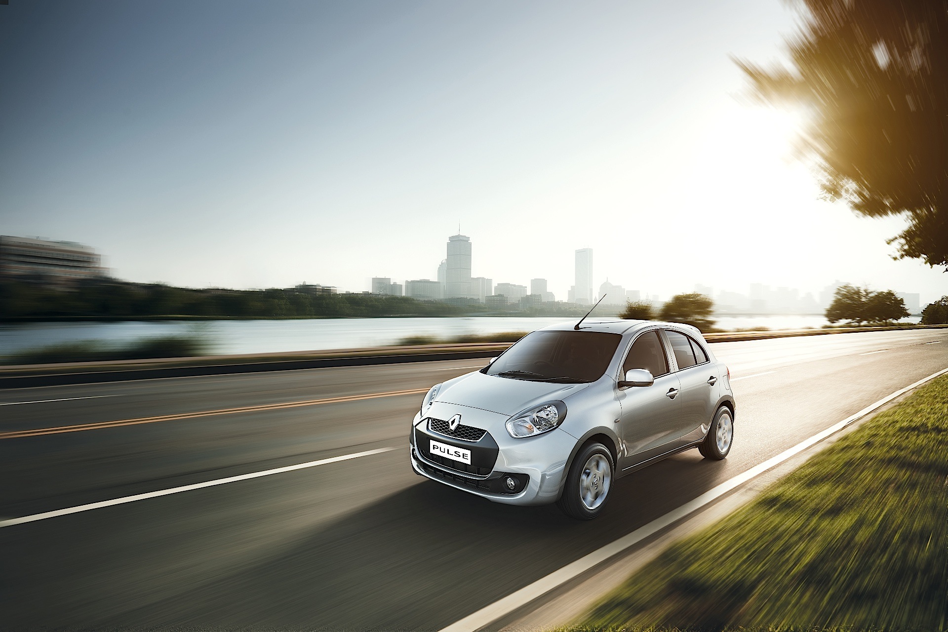 Renault Pulse photo 7