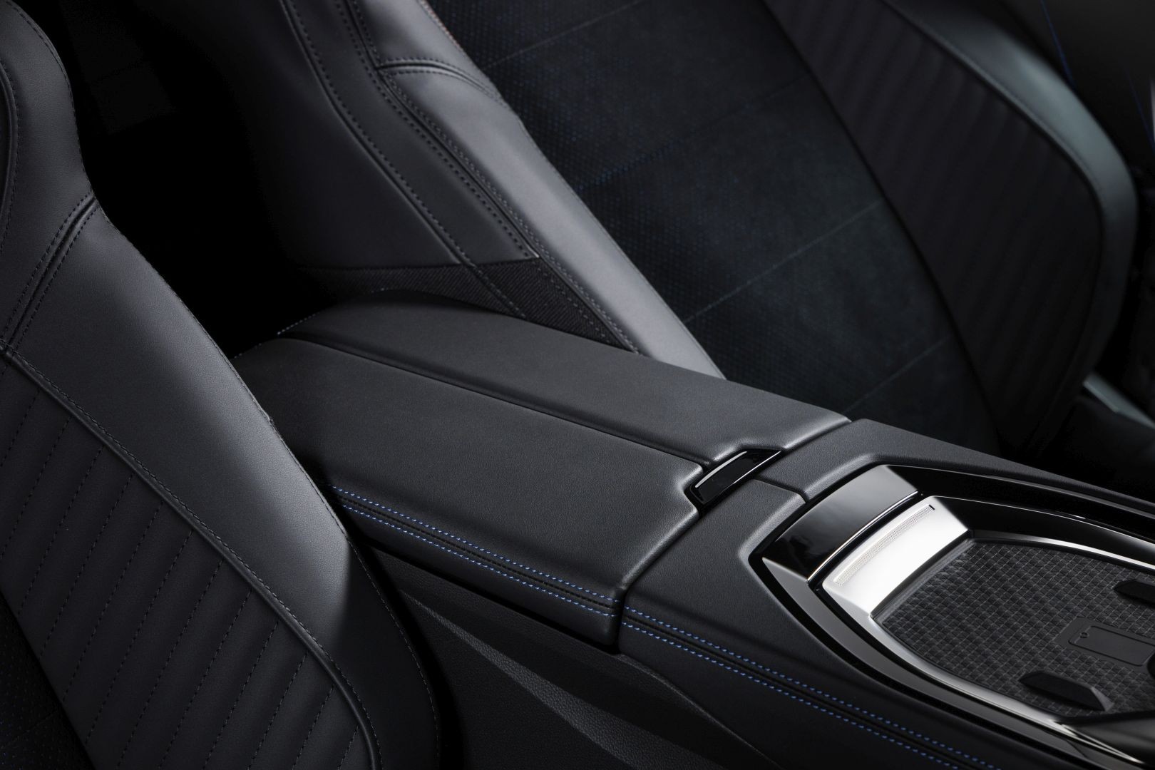 Renault Rafale photo 97