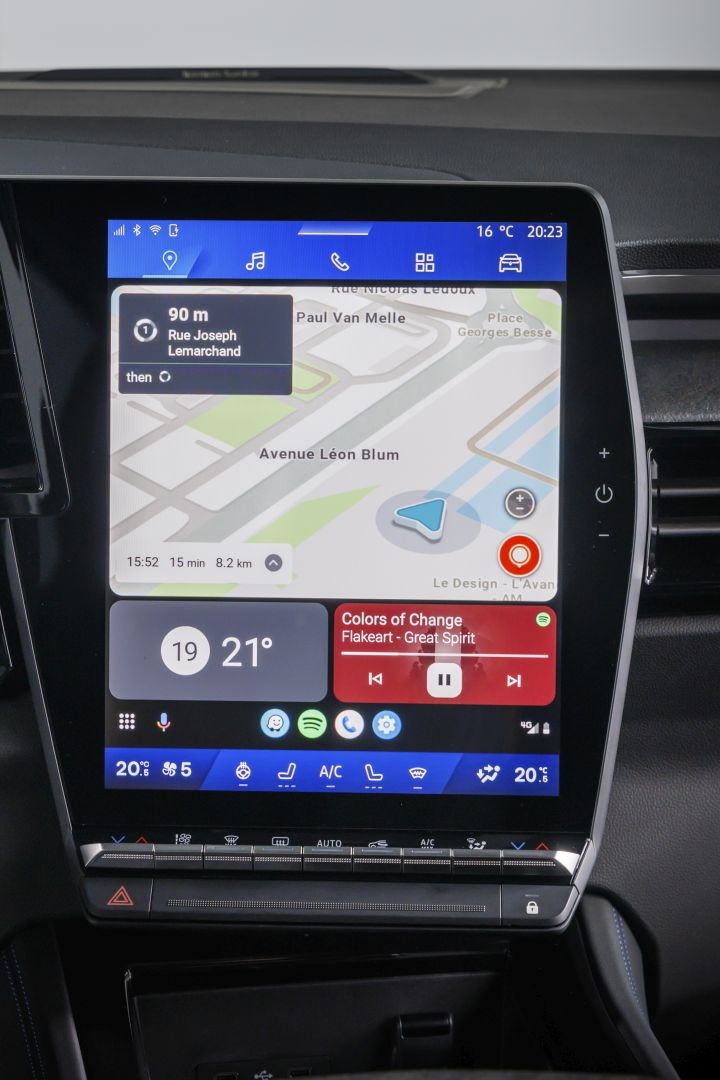 Renault Rafale photo 110