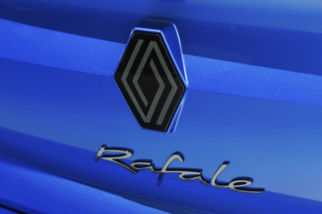 Renault Rafale photo 7