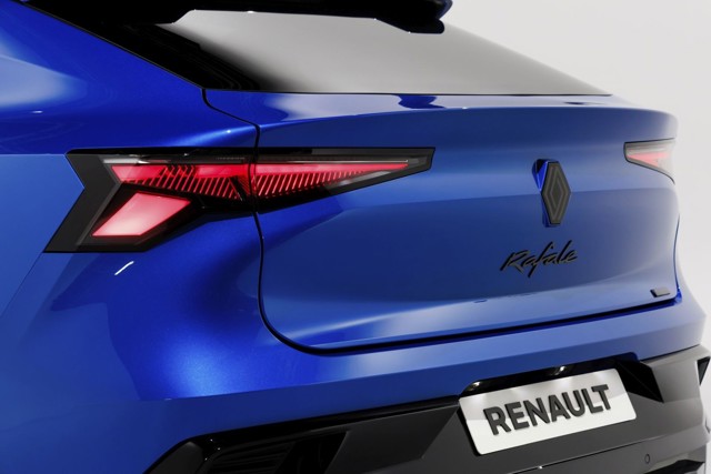 Renault Rafale photo 10