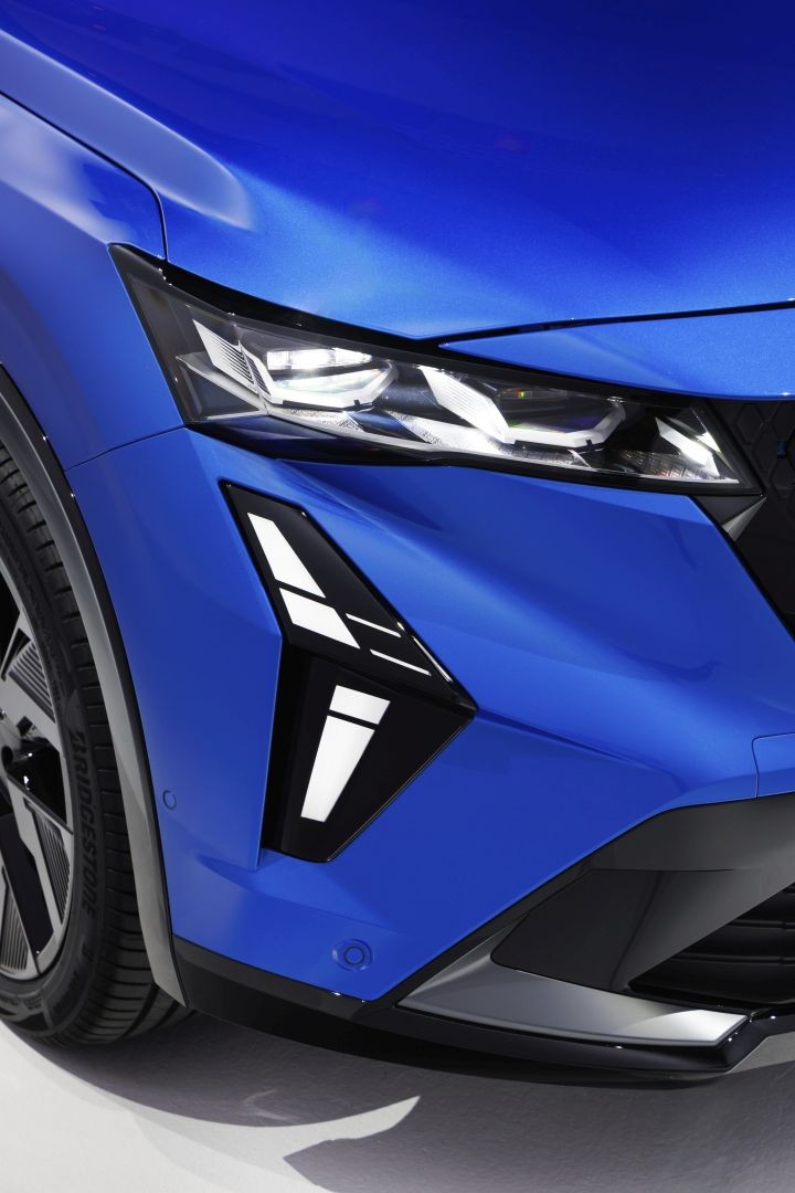 Renault Rafale photo 13