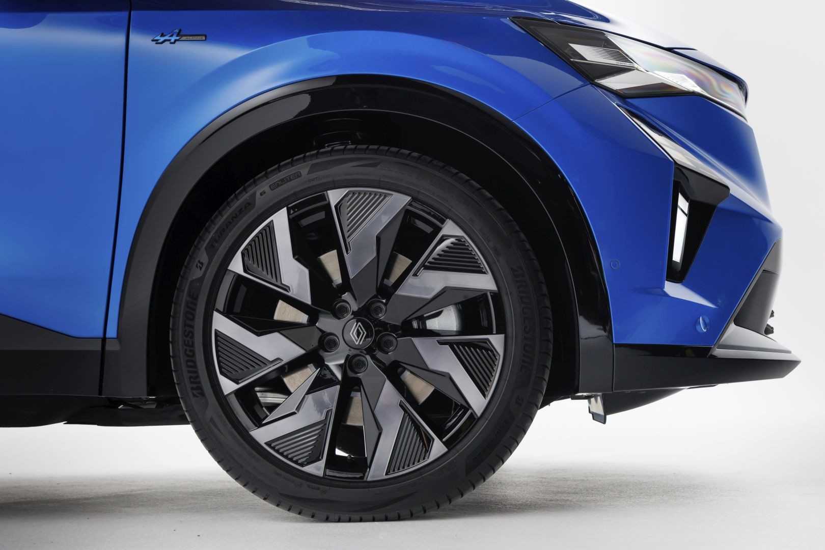 Renault Rafale photo 17