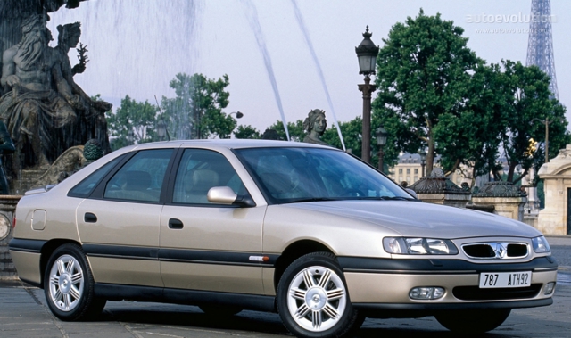 Renault Safrane photo 2