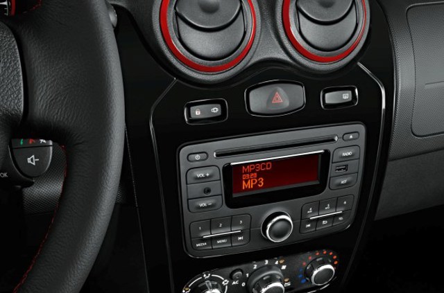Renault Sandero photo 13