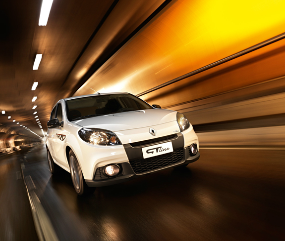 Renault Sandero photo 5