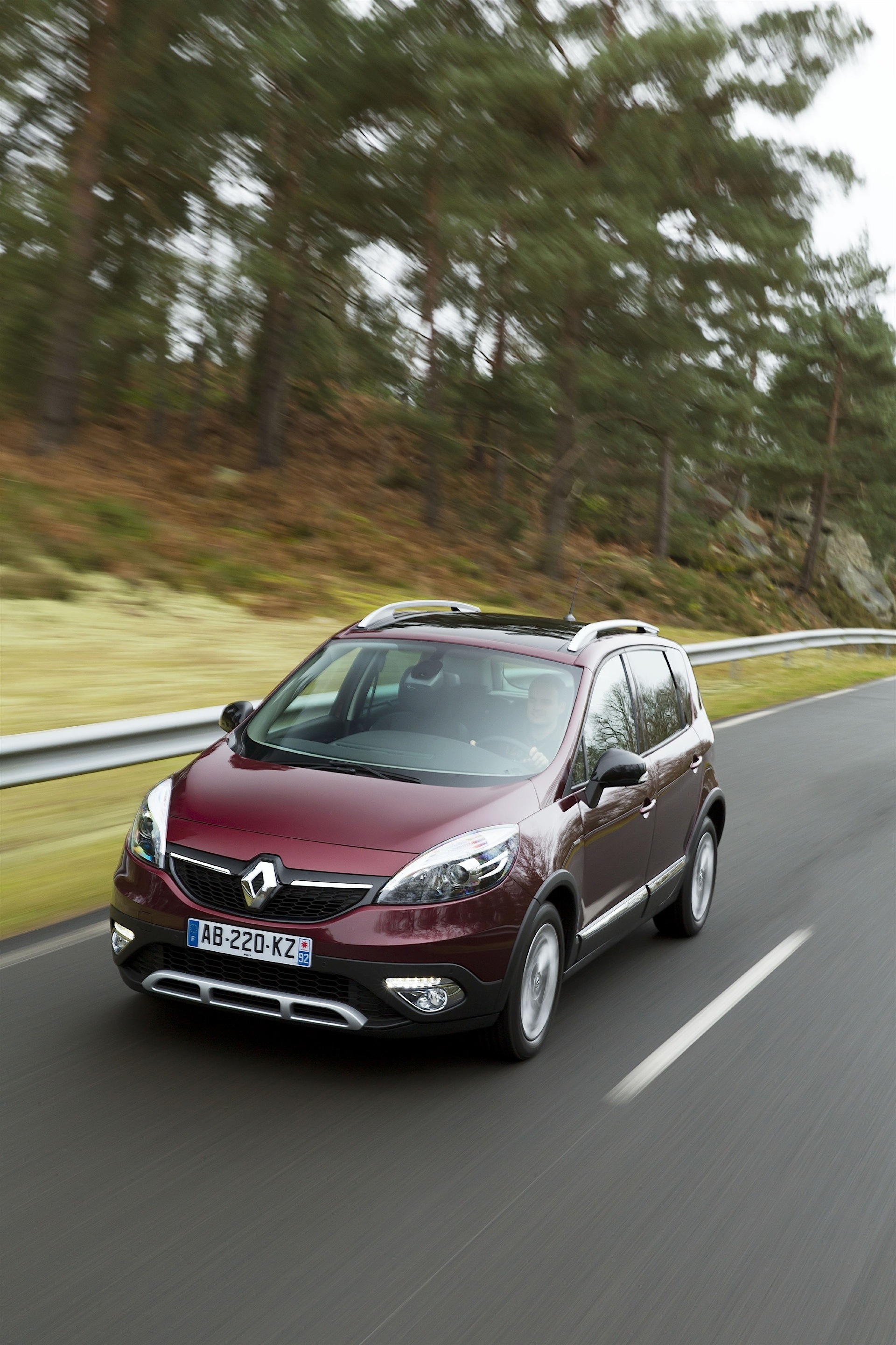 Renault Scenic Xmod photo 16