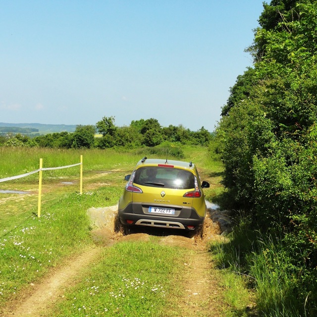 Renault Scenic Xmod photo 22