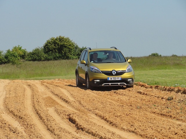 Renault Scenic Xmod photo 27