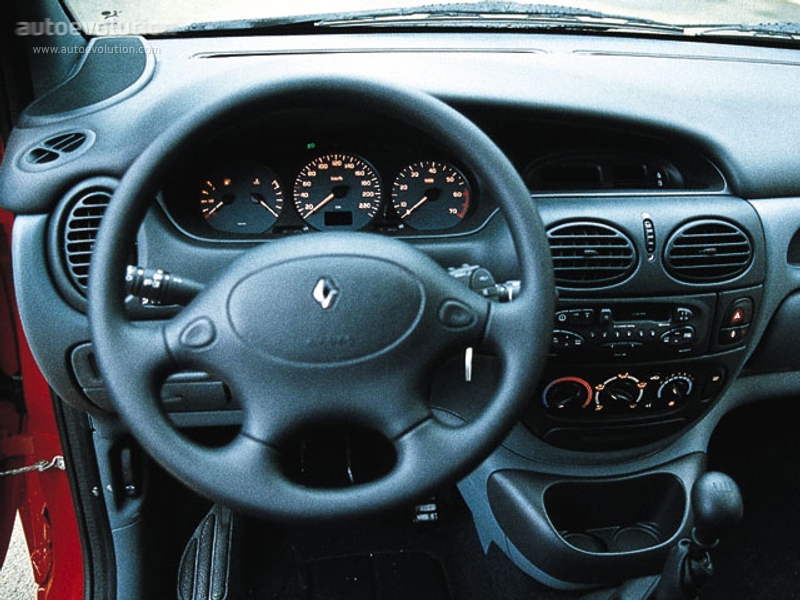 Renault Scenic photo 4