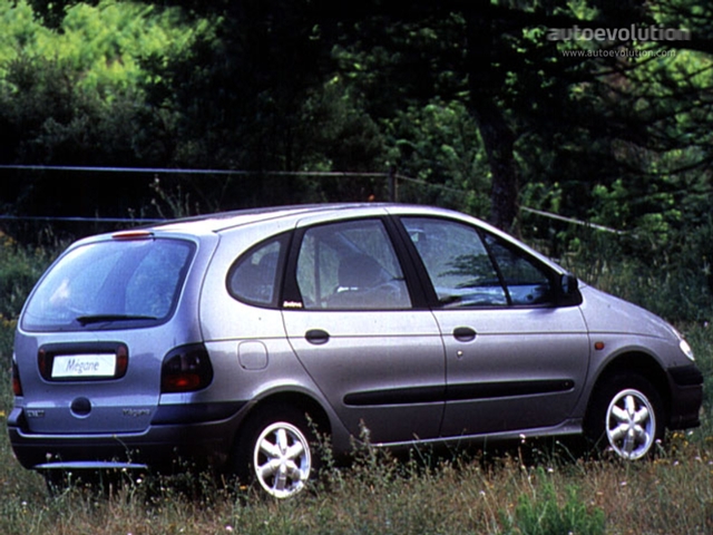 Renault Scenic photo 1