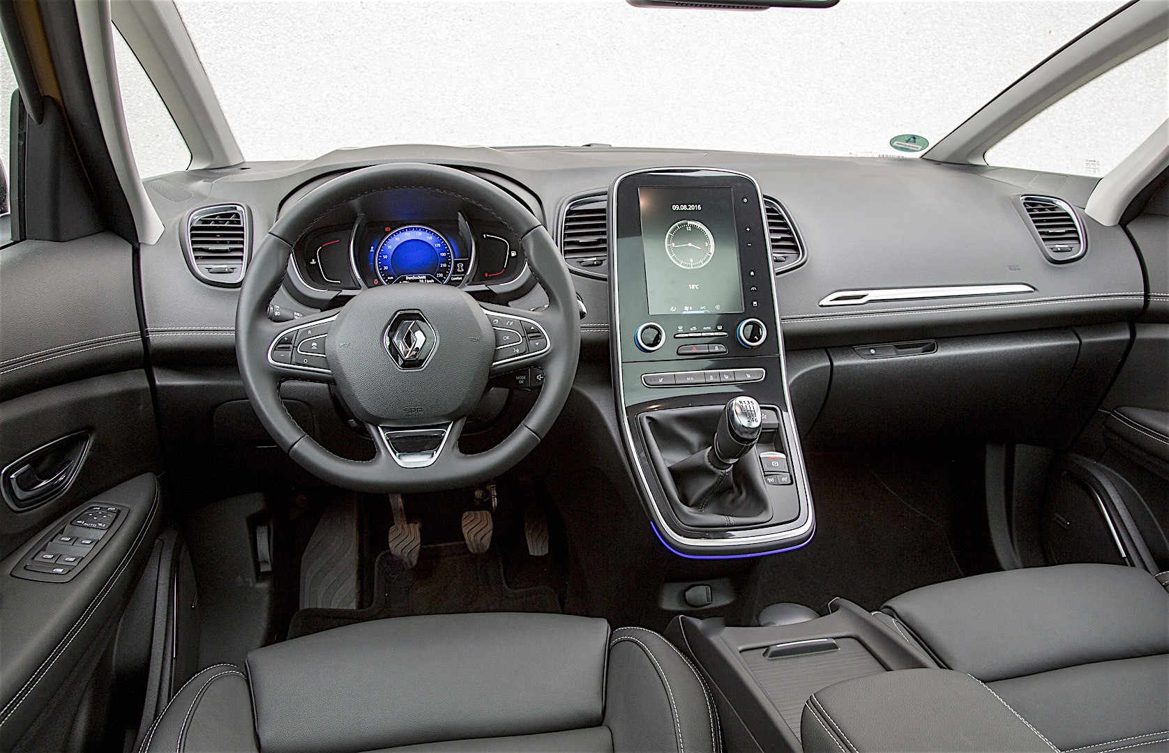 Renault Scenic photo 46