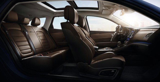 Renault Talisman Estate Foto 32