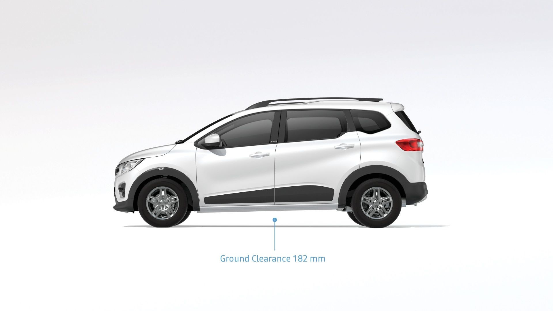 Renault Triber photo 2