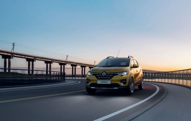 Renault Triber photo 18