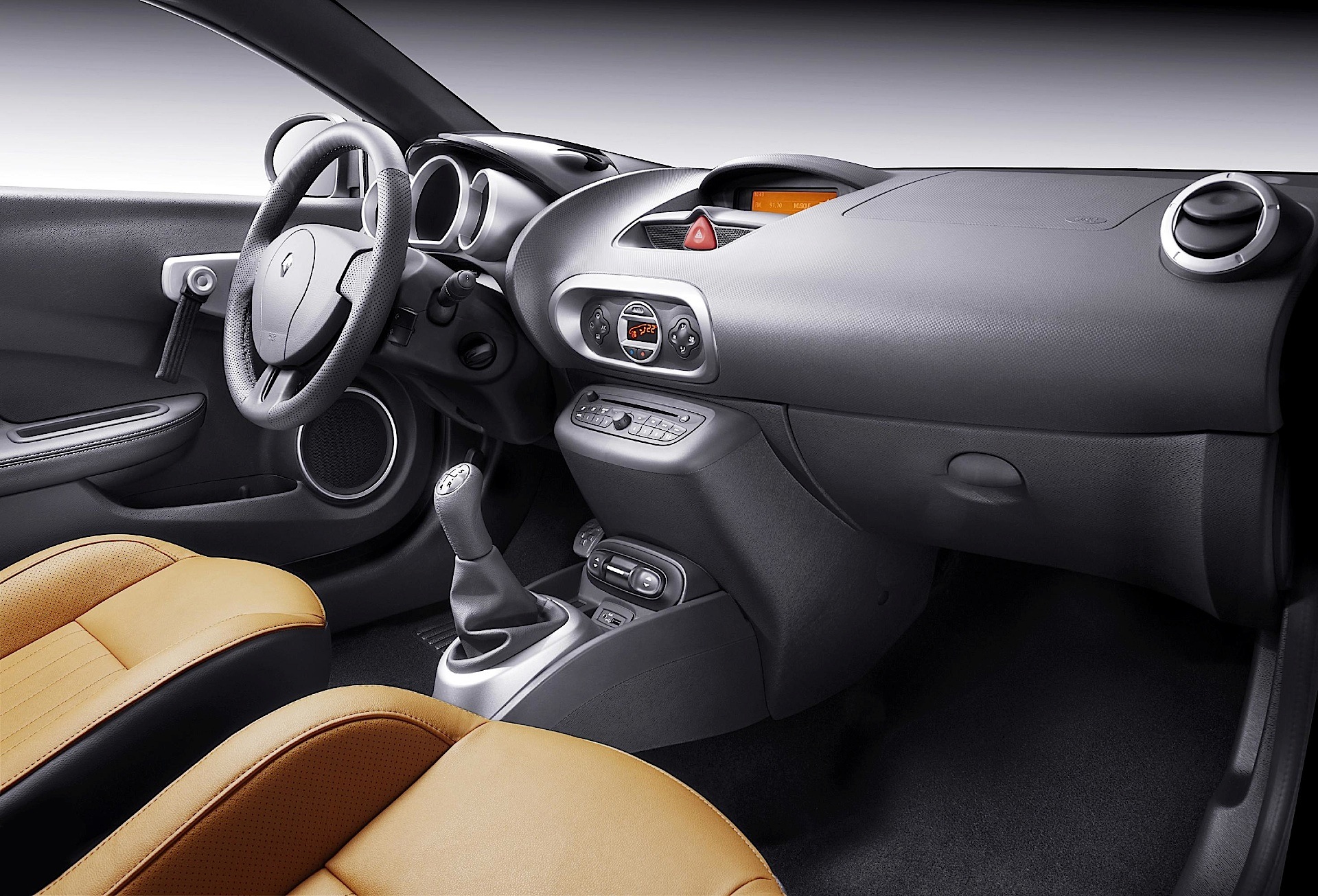 Renault Wind photo 61