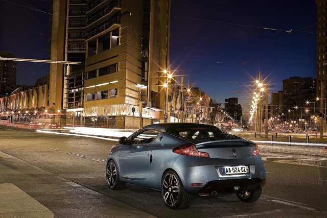 Renault Wind photo 15