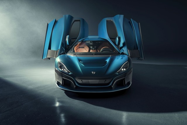 Rimac Nevera photo 12