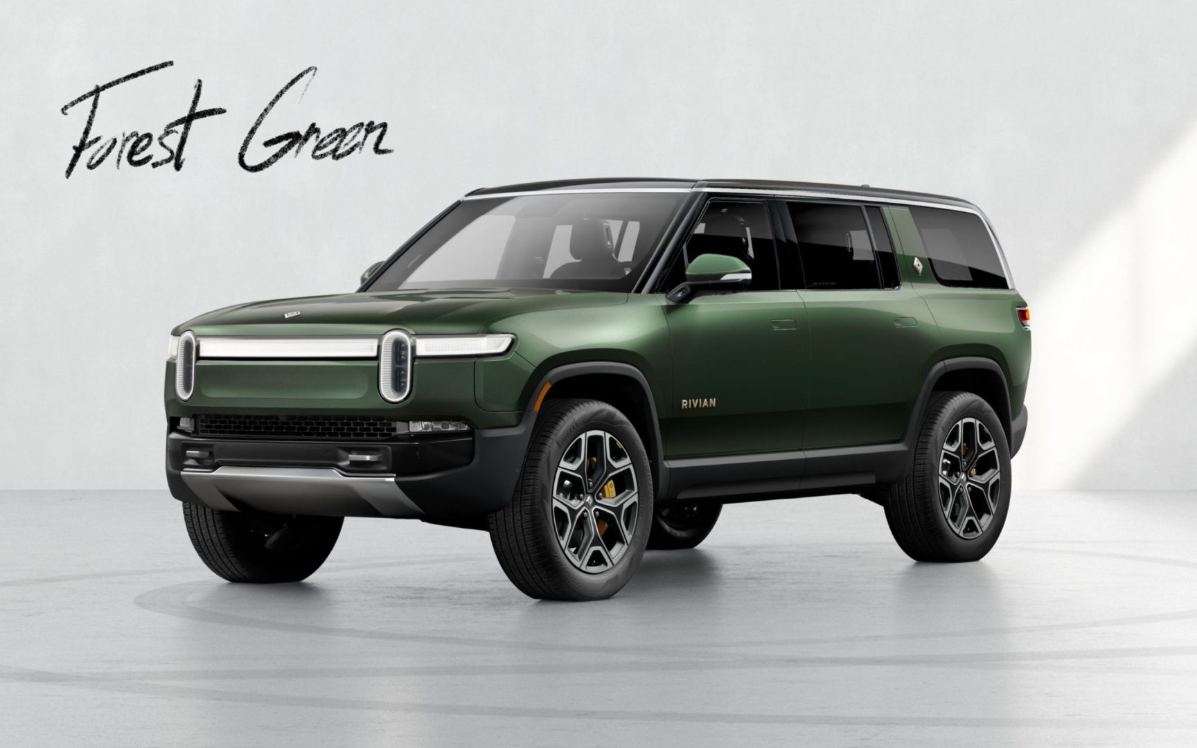 Rivian R1s photo 21