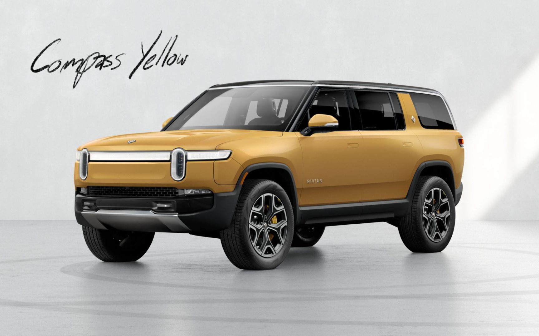 Rivian R1s photo 23