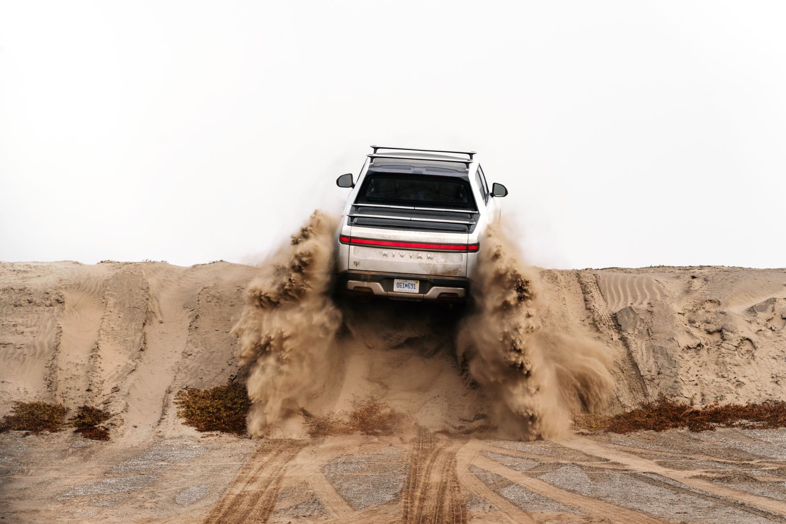 Rivian R1t photo 16