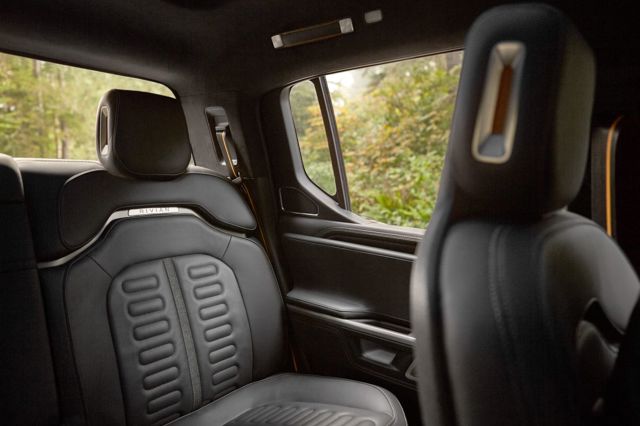 Rivian R1t photo 61