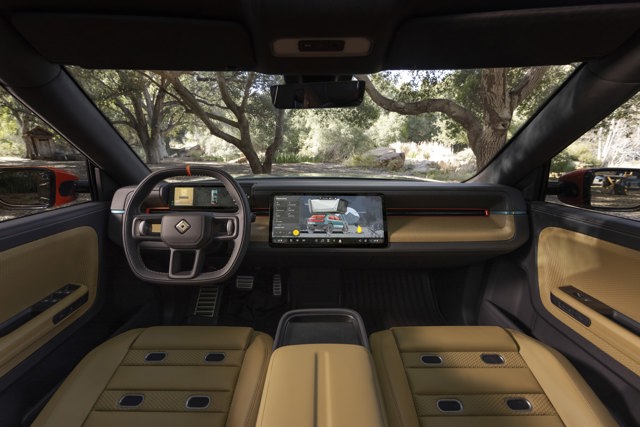 Rivian R3x foto 6