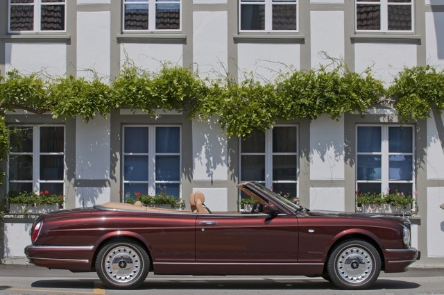 Rolls-Royce Corniche photo 21