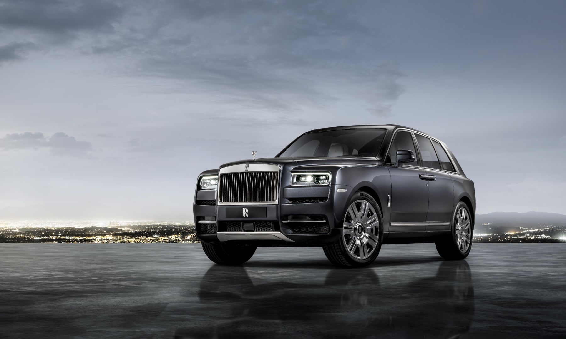 Rolls-Royce Cullinan photo 11