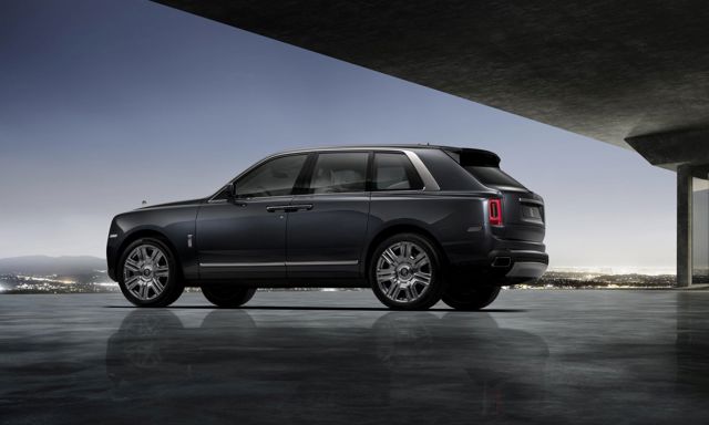 Rolls-Royce Cullinan photo 12
