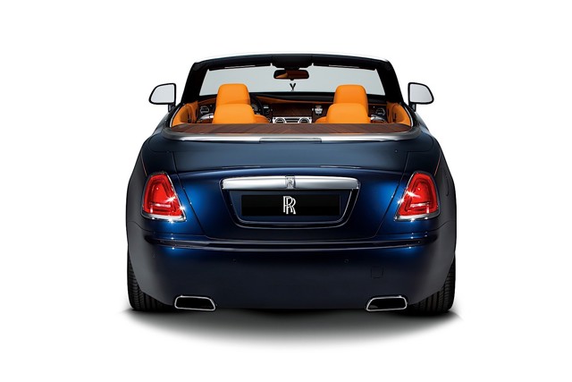 Rolls-Royce Dawn photo 26