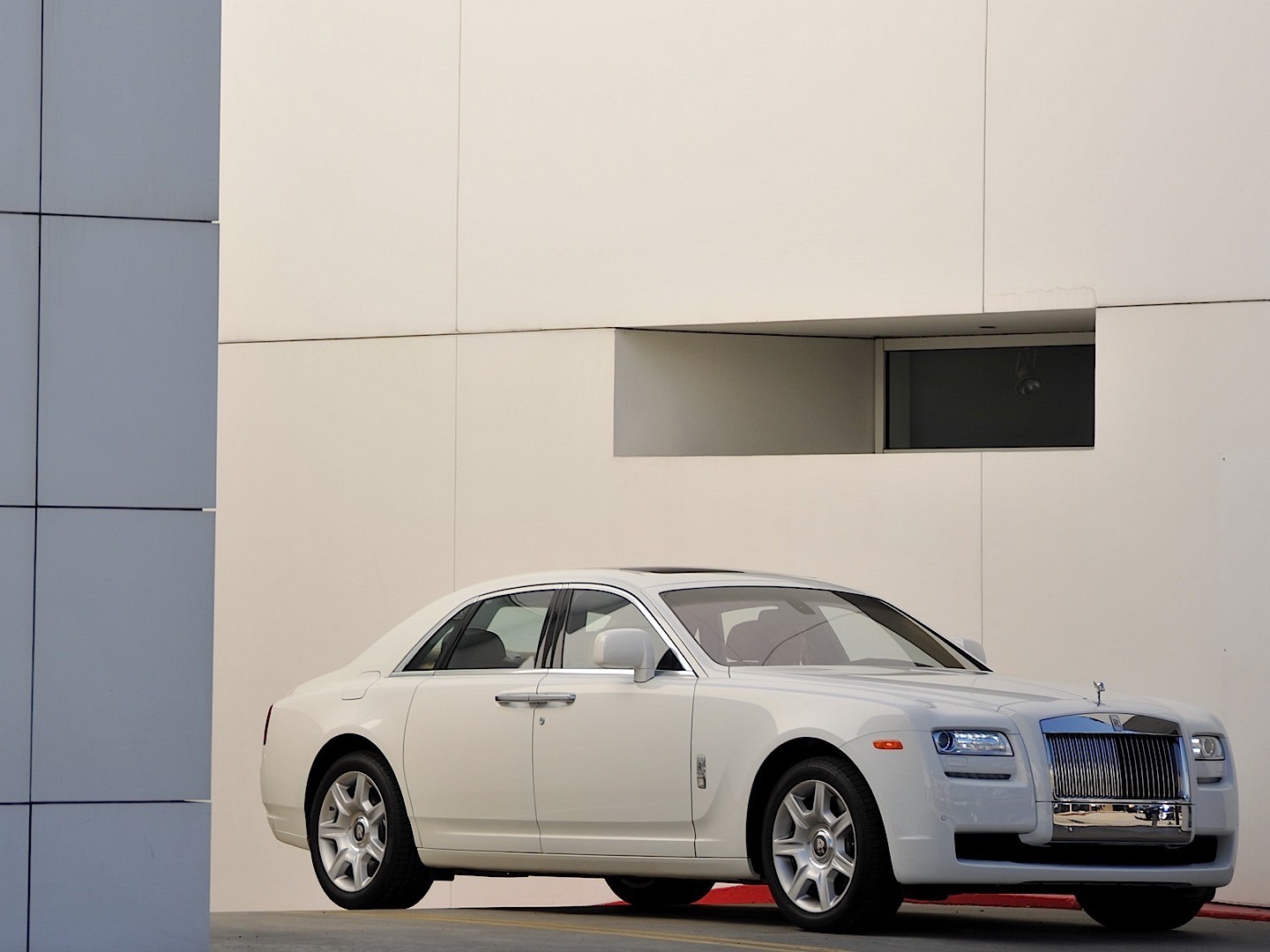 Rolls-Royce Ghost photo 76