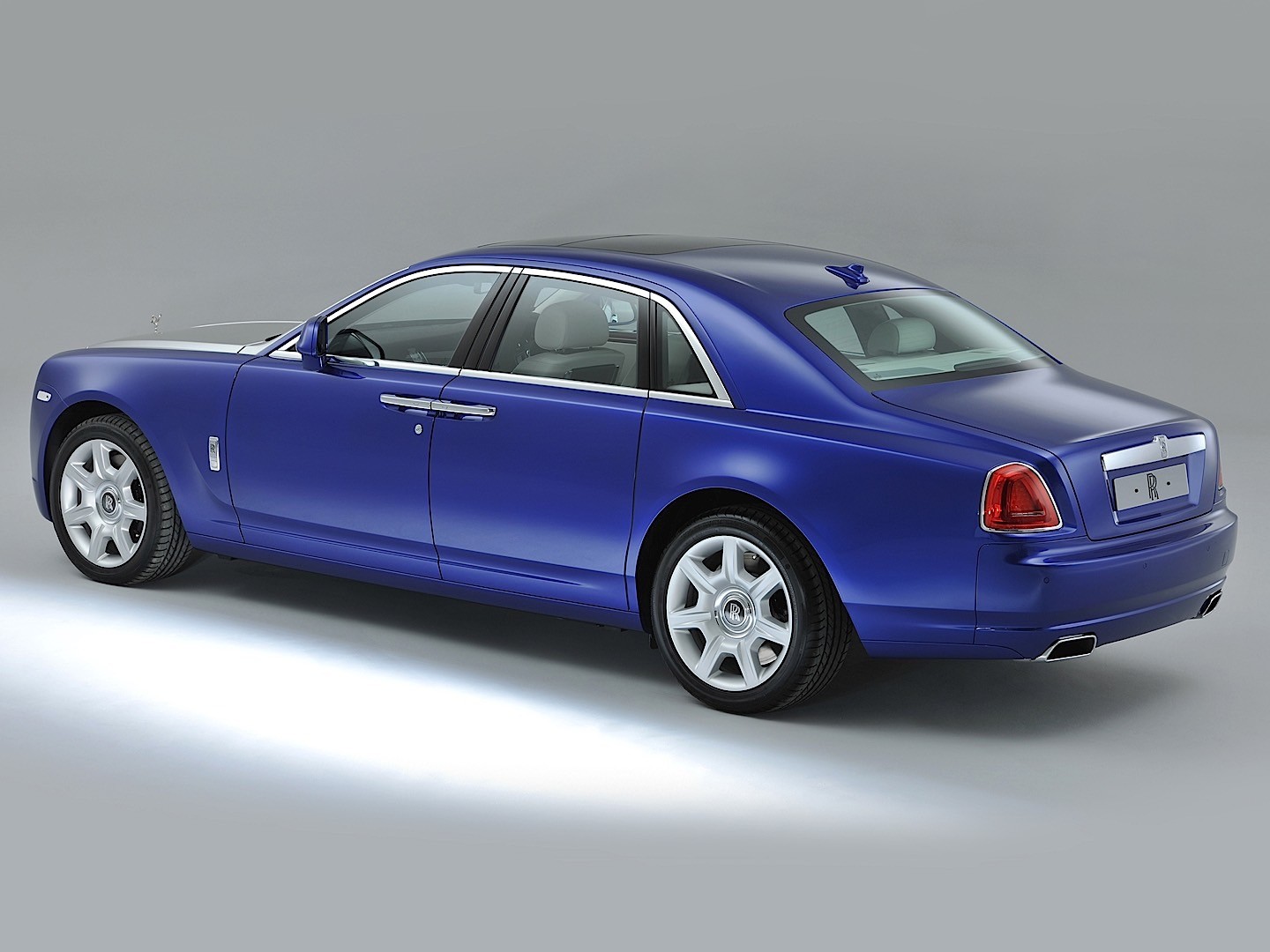 Rolls-Royce Ghost photo 78
