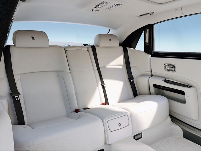 Rolls-Royce Ghost photo 99