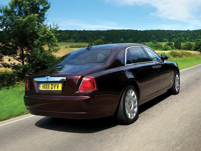 Rolls-Royce Ghost photo 16