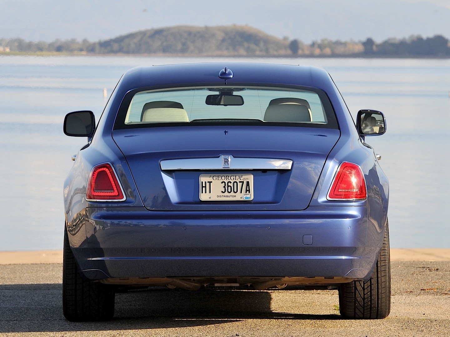 Rolls-Royce Ghost photo 27