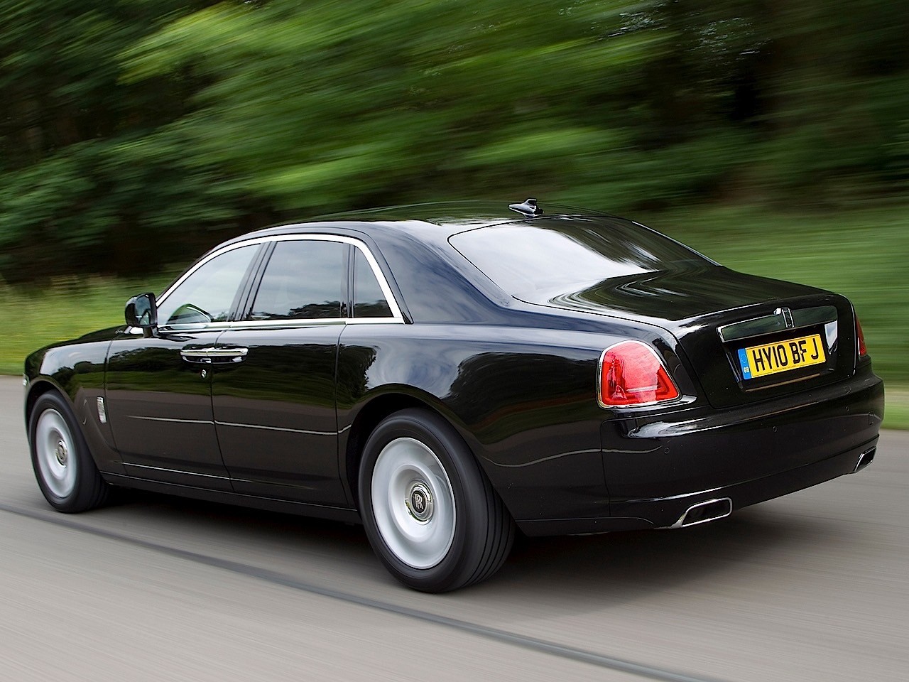 Rolls-Royce Ghost photo 35