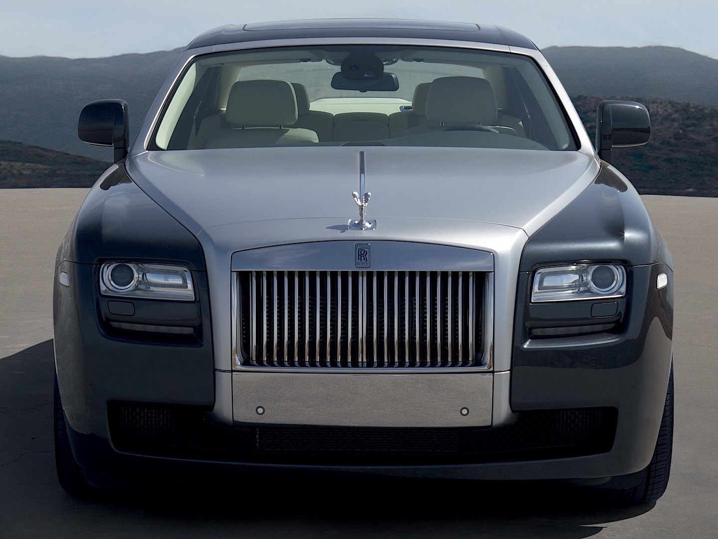 Rolls-Royce Ghost photo 42