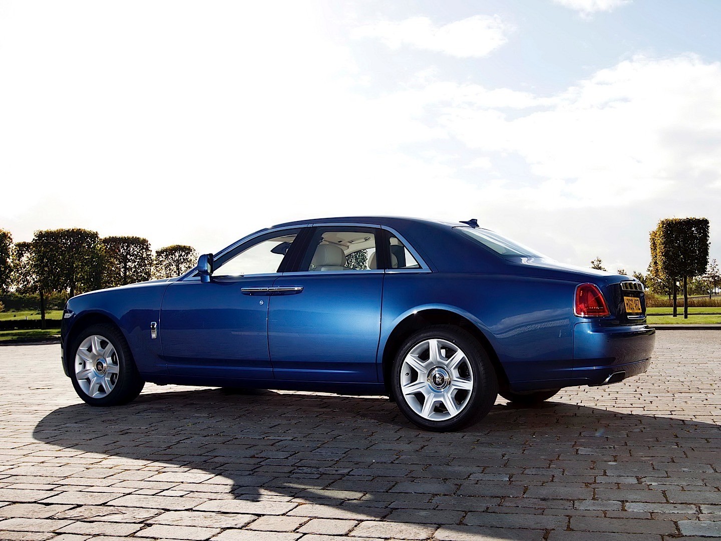 Rolls-Royce Ghost photo 51