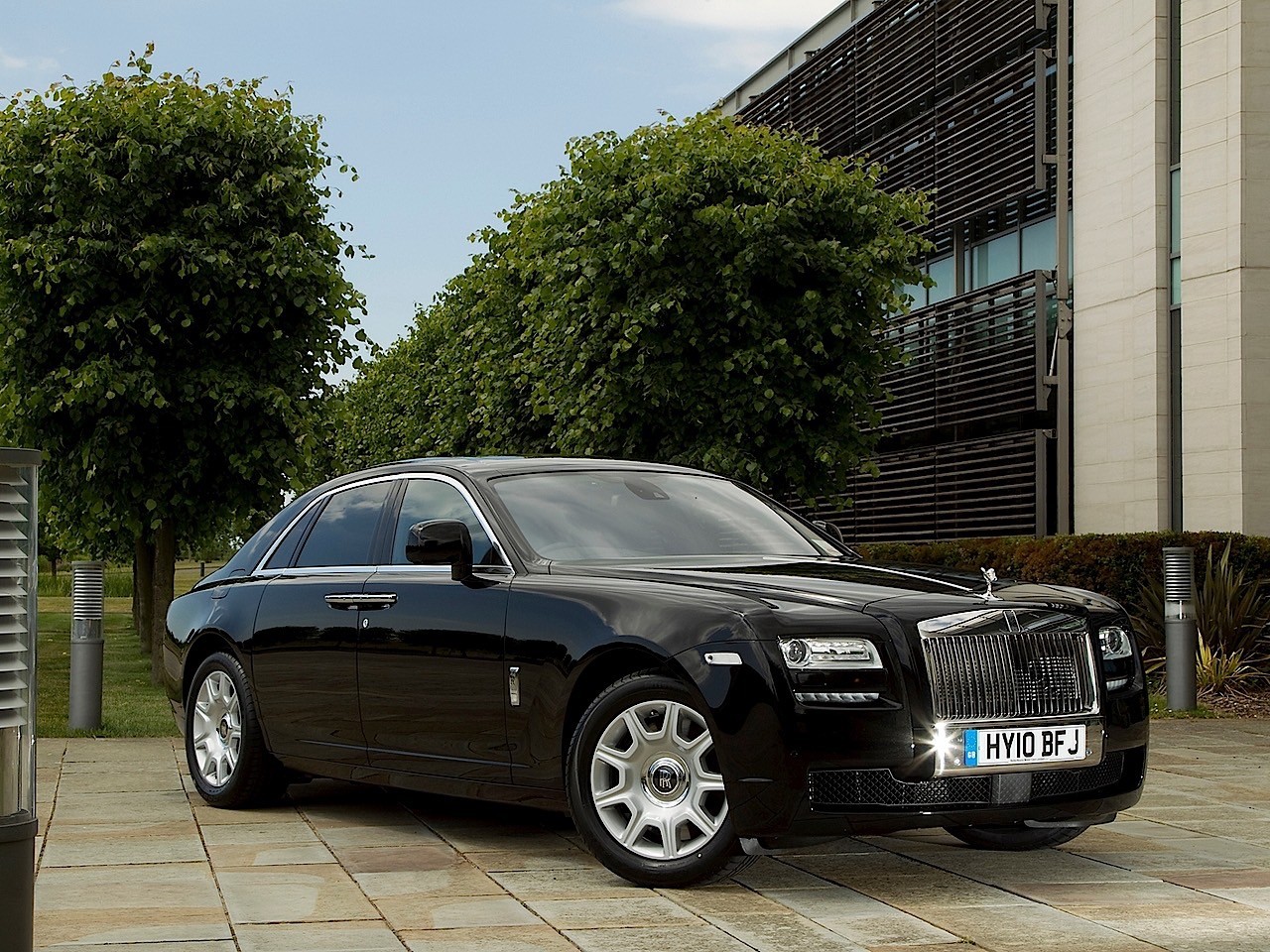 Rolls-Royce Ghost photo 57