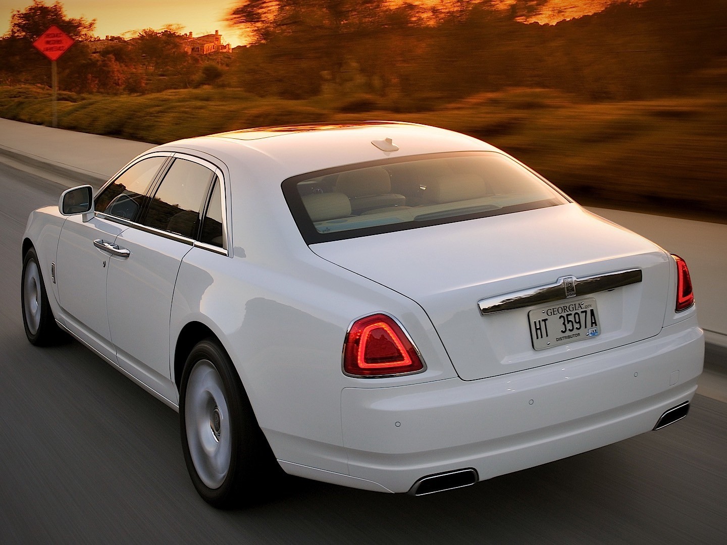 Rolls-Royce Ghost photo 64