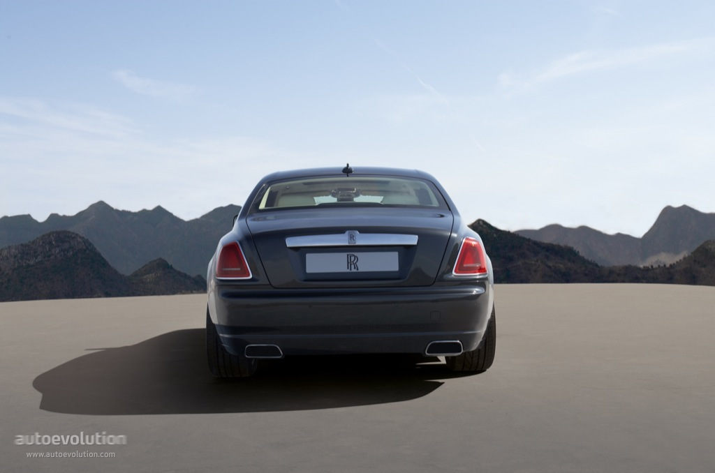 Rolls-Royce Ghost photo 14