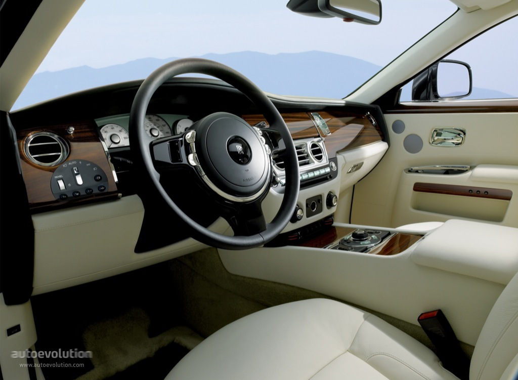Rolls-Royce Ghost photo 83
