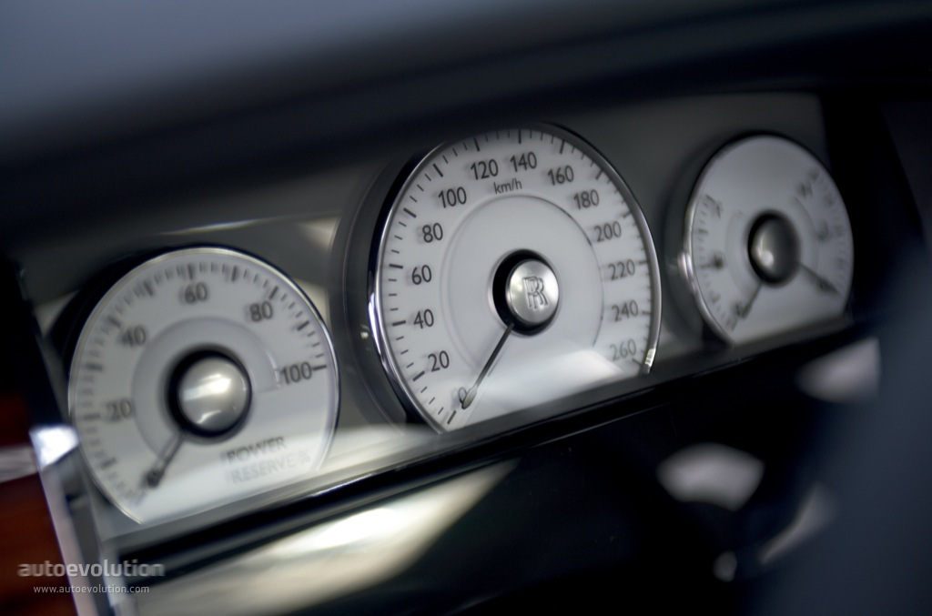 Rolls-Royce Ghost photo 86