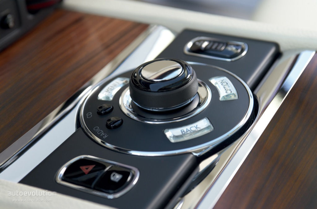 Rolls-Royce Ghost photo 89