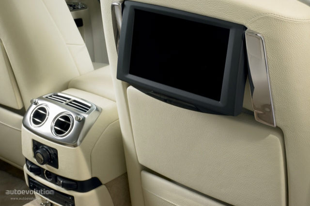 Rolls-Royce Ghost photo 90
